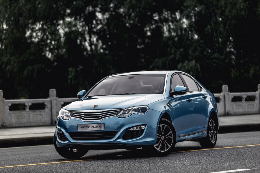  Roewe 550 Plug-in (IP24) 2013 года  (фото 2 из 13)